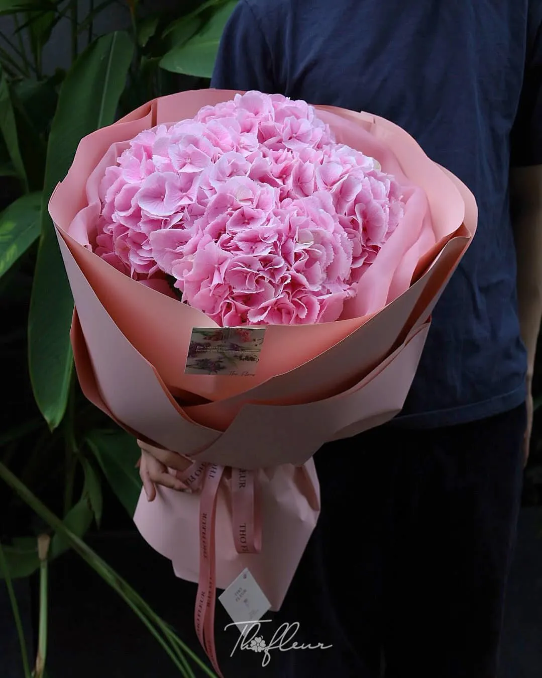 Bó hoa cẩm tú cầu 03