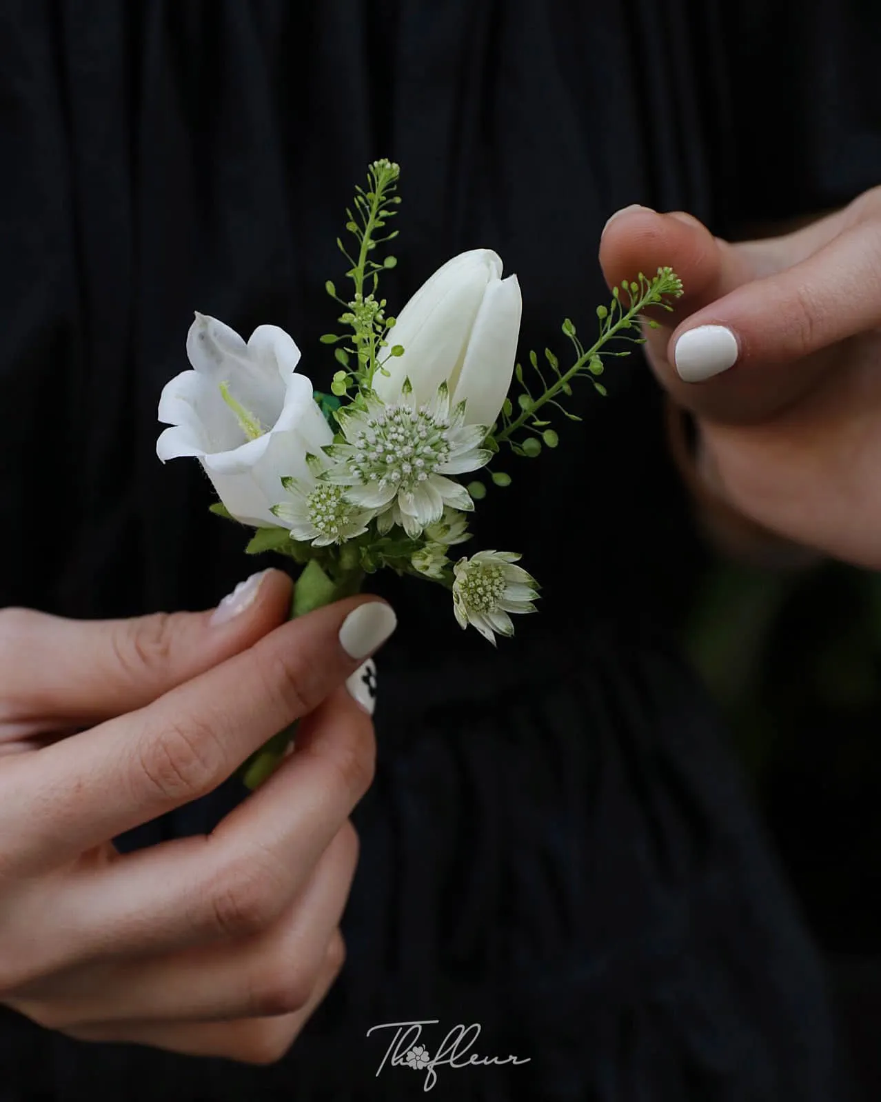 Hoa cưới tulip 24