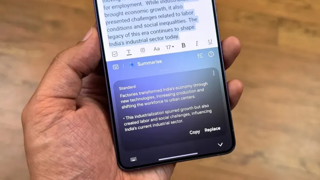 Note Assist trên Galaxy S26 giúp tóm tắt ghi chép cuộc họp