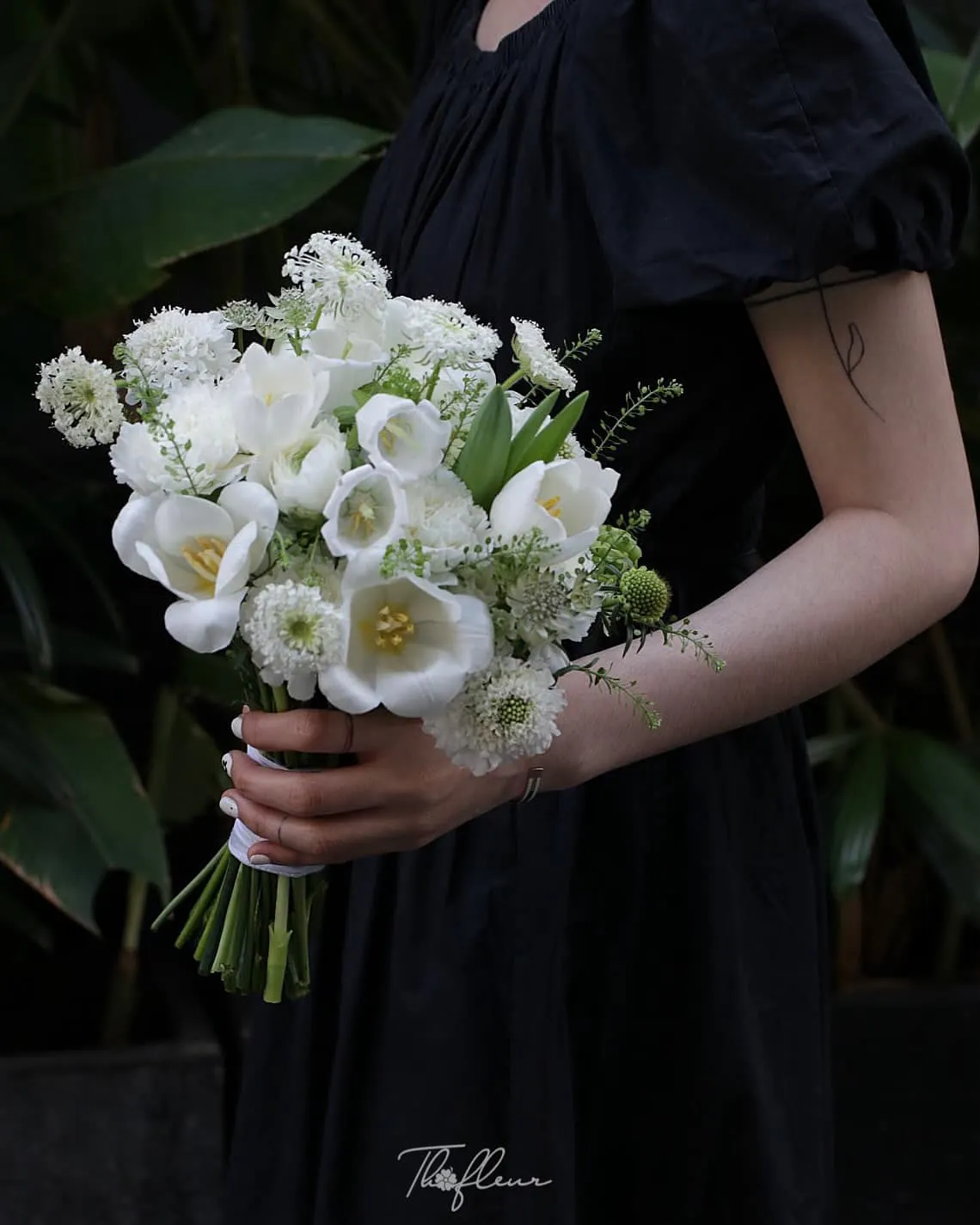 Hoa cưới tulip 30