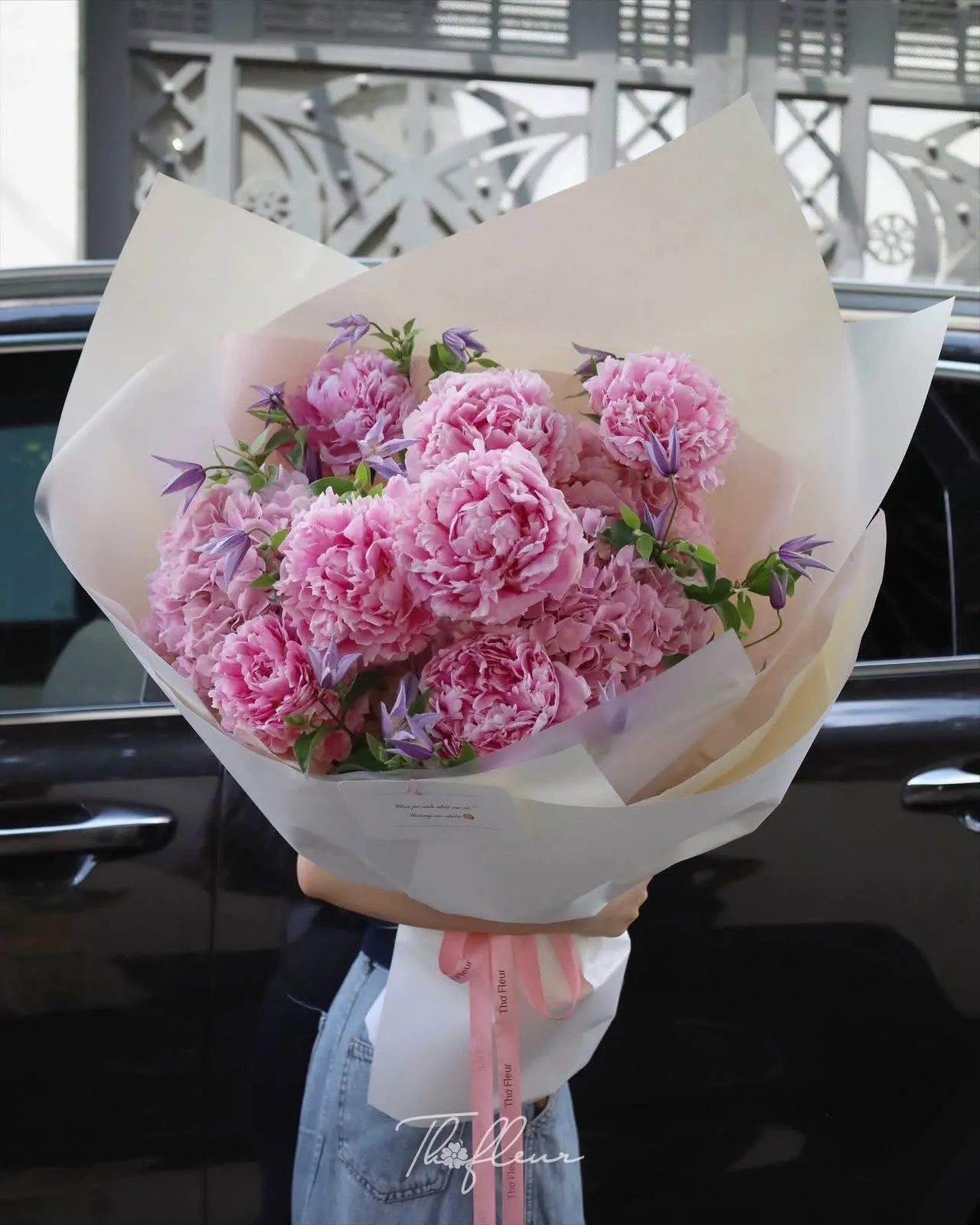 Bó hoa mẫu đơn 84
